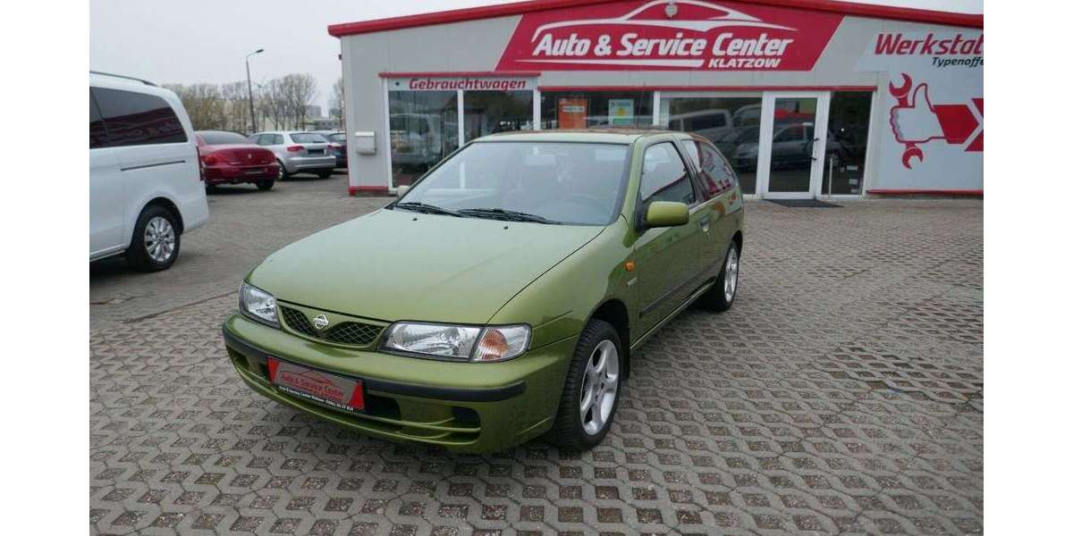 Nissan Almera 54.460 km 1.950 &euro; Altentreptow 17087