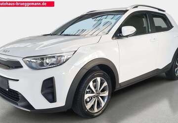 Kia Stonic 10.909 km 19.890 &euro; Neubrandenburg 17036