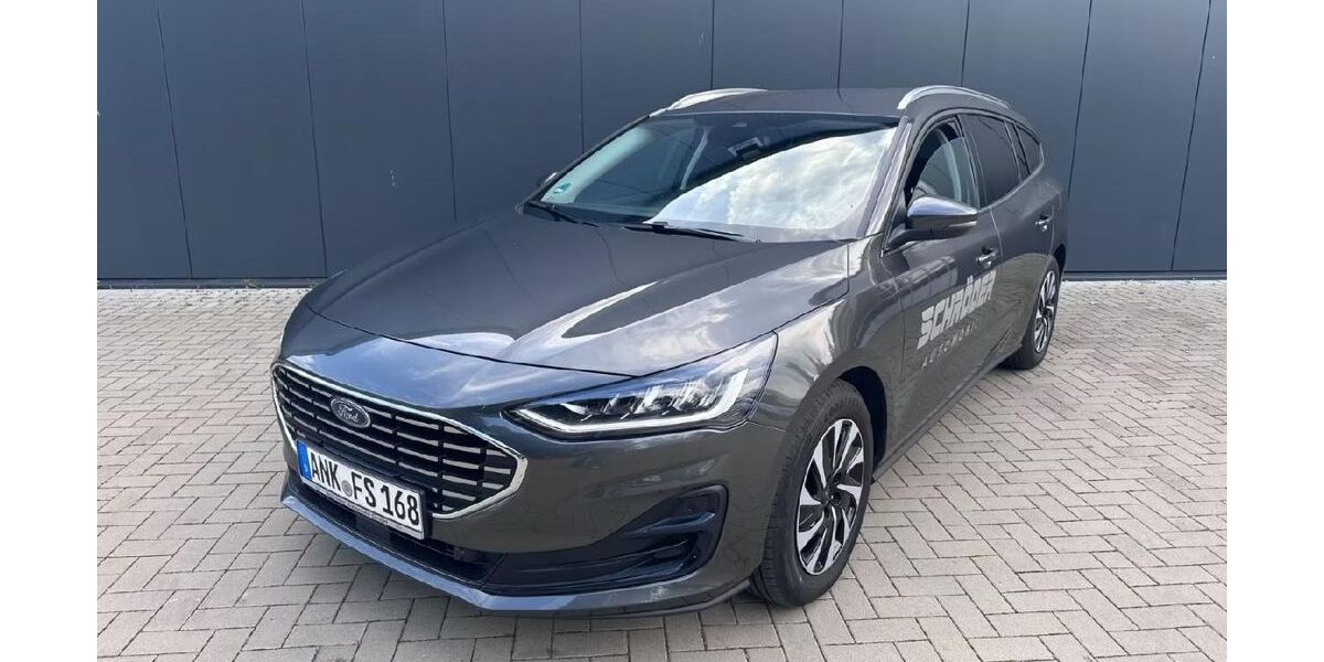 Ford Focus 15.000 km 26.990 &euro; Neubrandenburg 17036