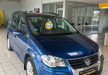 VW Touran 162.989 km 6.000 &euro; Friedland 17098