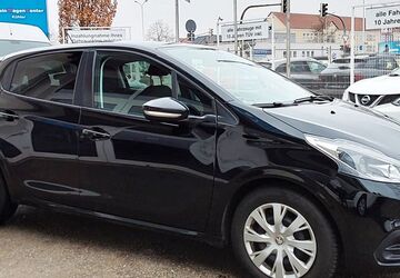 Peugeot 208 128.000 km 8.990 &euro; Neubrandenburg an der A20 17034