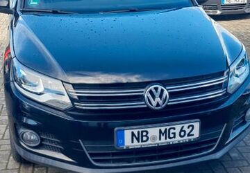 VW Tiguan 109.000 km 14.500 &euro; Neubrandeburg 17033