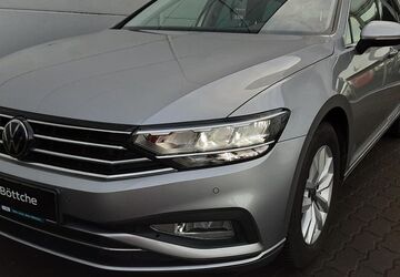 VW Passat Variant 83.224 km 23.990 &euro; Altentreptow 17087
