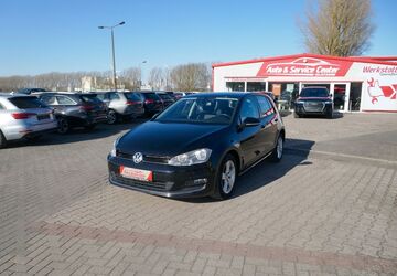 VW Golf 123.330 km 10.550 &euro; Altentreptow 17087