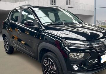 Dacia Spring 27.000 km 10.990 &euro; Neubrandenburg 17036