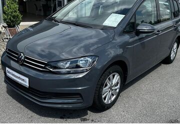 VW Touran 25.079 km 30.900 &euro; Woldegk 17348