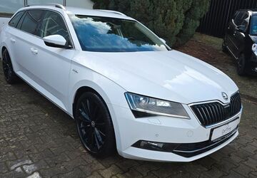 Skoda Superb 165.000 km 15.990 &euro; Neubrandenburg 17036
