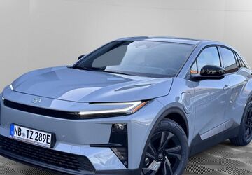 Toyota C-HR 1.500 km 42.990 &euro; Neubrandenburg 17034