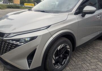 Nissan Qashqai 24.945 km 27.990 &euro; Neubrandenburg 17036