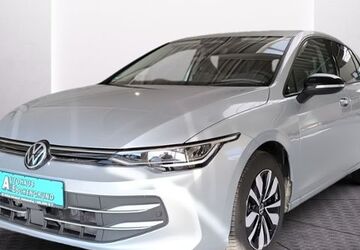 VW Golf 17.053 km 26.889 &euro; Neubrandenburg 17034