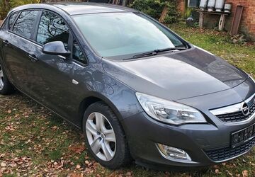 Opel Astra 192.000 km 3.799 &euro; Möllenhagen 17219