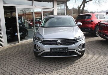 VW T-Roc 13.781 km 24.690 &euro; Neubrandenburg 17034