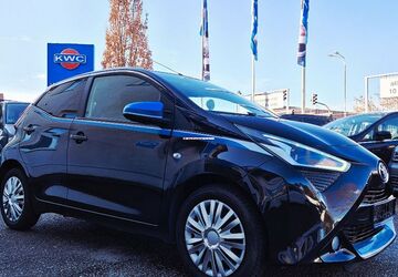 Toyota Aygo (X) 84.486 km 9.990 &euro; Neubrandenburg an der A20 17034