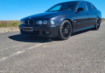 BMW 523 206.511 km 7.650 &euro; Neverin 17039