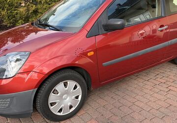 Ford Fiesta 138.000 km 850 &euro; Neubrandenburg , Meckl 17033