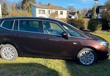 Opel Zafira Tourer 76.845 km 11.900 &euro; Feldberger Seenlandschaft 17258