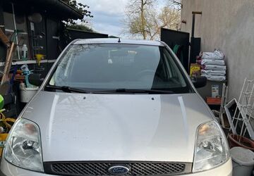 Ford Fiesta 156.000 km 1.400 &euro; Friedland 17098