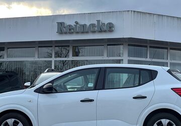 Dacia Sandero 6.416 km 13.990 &euro; Neubrandenburg 17036