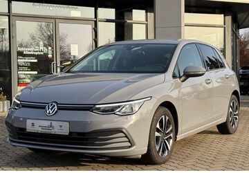 VW Golf 76.876 km 17.700 &euro; Altentreptow 17087
