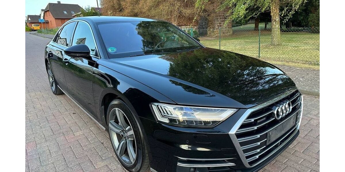 Audi A8 175.391 km 33.999 &euro; Friedland 17098