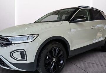 VW T-Roc 38.362 km 24.779 &euro; Neubrandenburg 17034