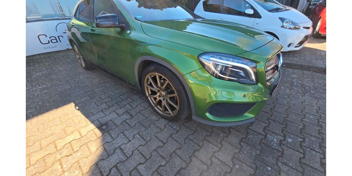 Mercedes-Benz GLA 200 135.000 km 15.990 &euro; Neubrandenburg 17036