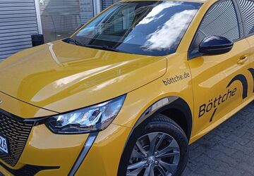 Peugeot 208 9.500 km 20.850 &euro; Neubrandenburg 17033