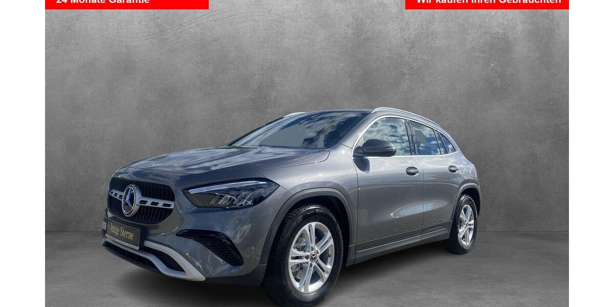 Mercedes-Benz GLA 180 7.995 km 35.690 &euro; Neubrandenburg 17033
